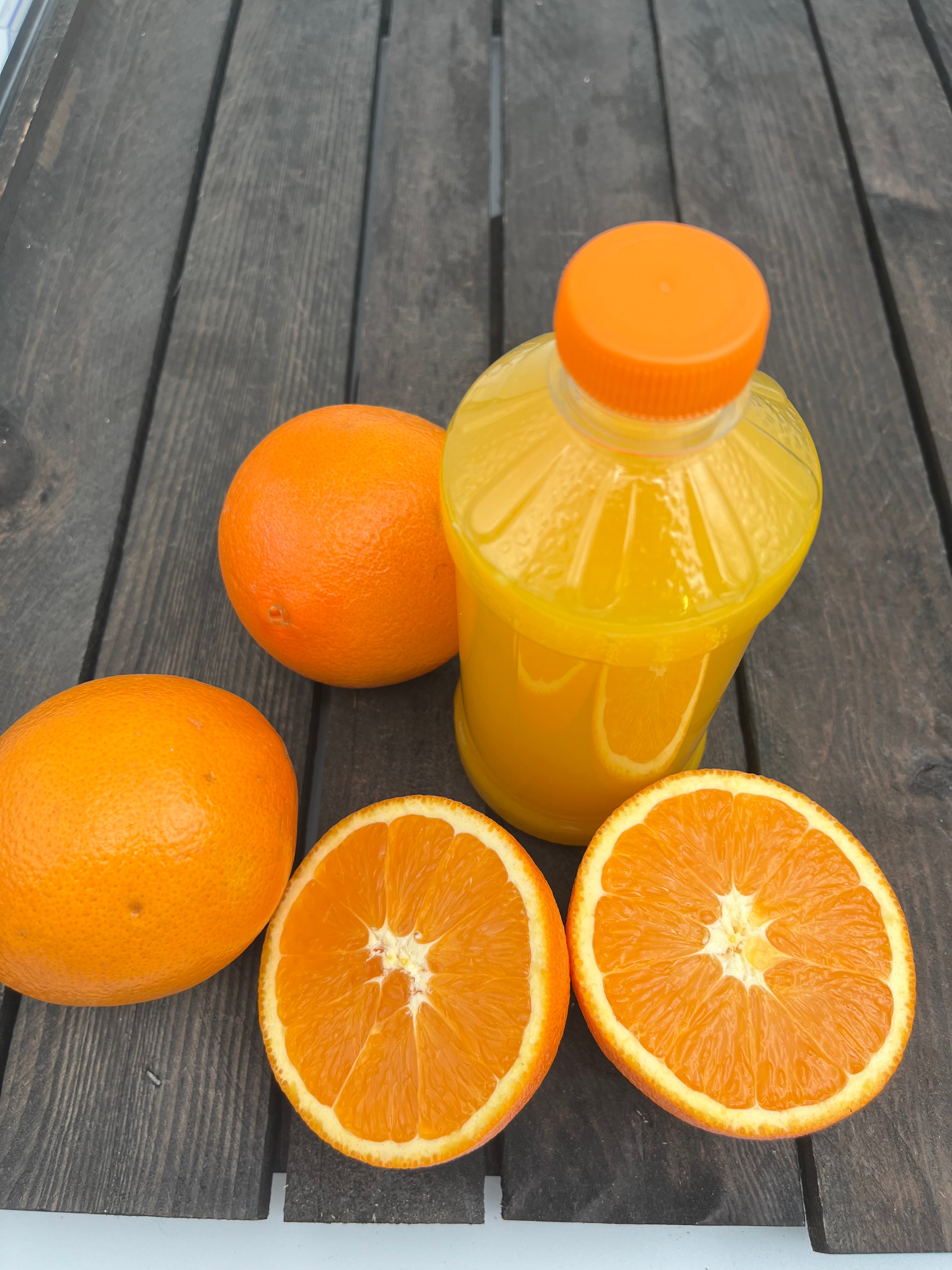 Nypresset appelsinjuice